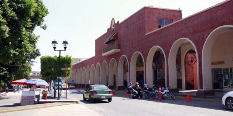 Coordinadora de Vialidad es víctima de robo a mano armada.