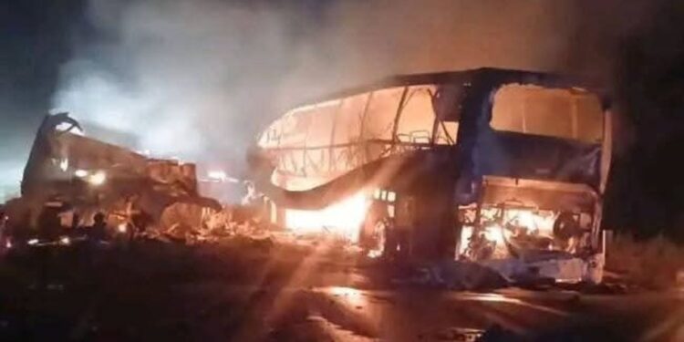 Fatal accidente de autobús en Campeche deja más de 30 fallecidos