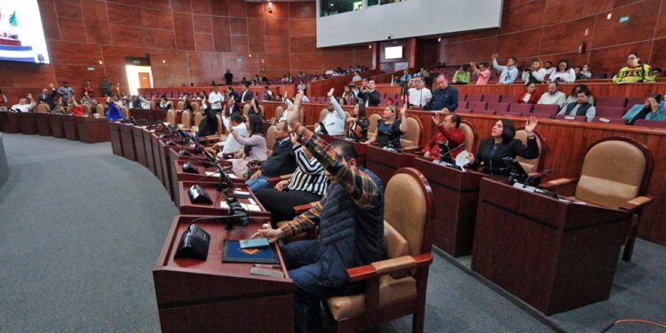Foto: Adrián Gaytán // Con 37 votos a favor, diputadas y diputados aprobaron el exhorto.