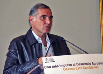 Foto: Jorge Luis Plata (archivo) // Gabino Cué, ex gobernador del estado de Oaxaca.