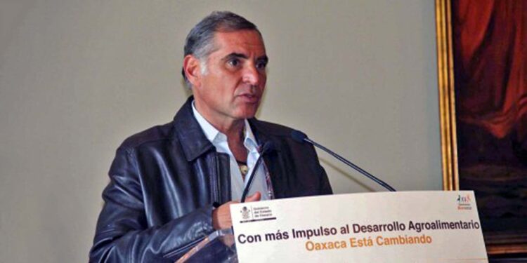 Foto: Jorge Luis Plata (archivo) // Gabino Cué, ex gobernador del estado de Oaxaca.