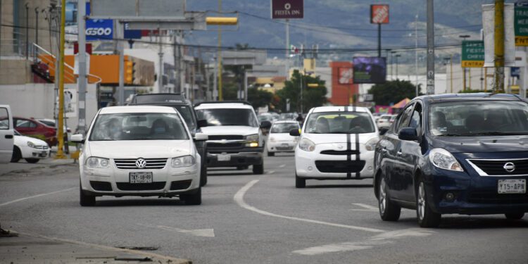 Foto: Rubén Morales // Dan un plazo de cuatro a automovilistas para la verificación vehicular de 2025.