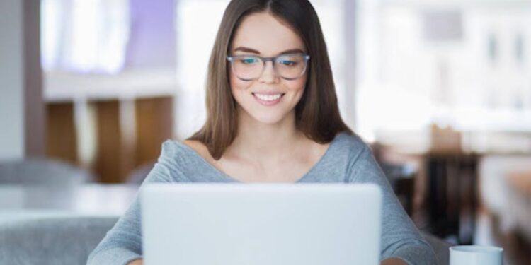 Cómo organizar tu laptop para mantener todos tus archivos y proyectos en orden
