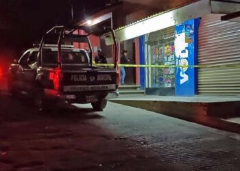 El asalto ocurrió en una tienda de abarrotes de la colonia Itandehui.