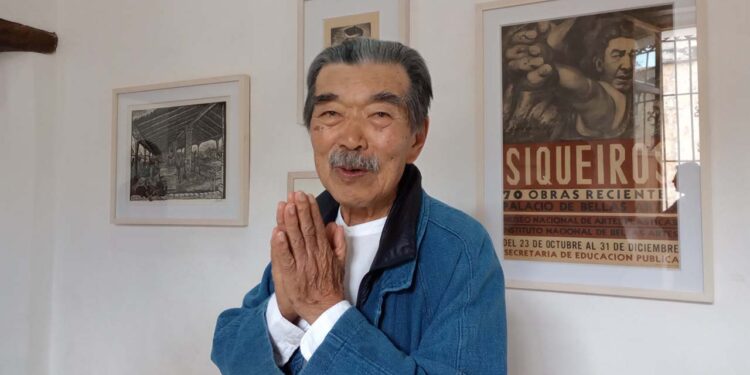 El maestro vive en México desde 1963 y en Oaxaca desde 1978.