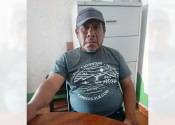 El señor Mario Pérez Altamirano señala a los servidores de lo que le pueda pasar.