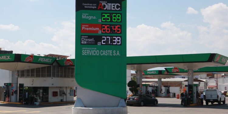 Foto: Adrián Gaytán // En Oaxaca, Pemex tiene presencia en el 84 por ciento de las estaciones.