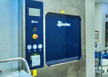 Entregan esterilizador de vapor de última generación al Hospital Civil
