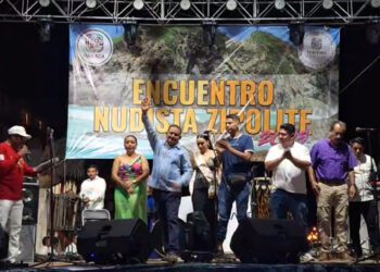 Festival Nudista 2025 en Zipolite: Historias de libertad y convivencia sin fronteras