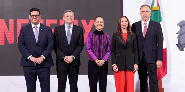 Netflix abre la chequera y anuncia inversión por mil millones de dólares en series y películas en México en 4 años