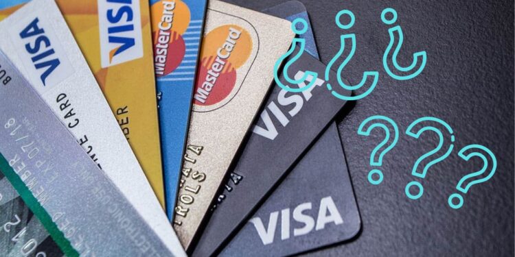 ¿Vale la pena pagar más? Las tarjetas de crédito con las comisiones anuales más altas en 2025