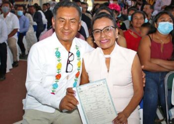 Invitan a la población a participar, ya que través del matrimonio se da certeza jurídica a las parejas y a los descendientes.