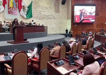 Foto: Adrián Gaytán // La mayoría morenista en el Congreso del Estado pretende crear una nueva Constitución.