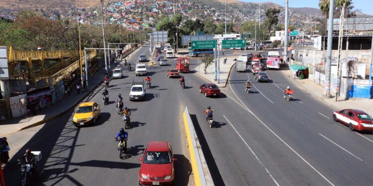 Foto: Adrián Gaytán // Las multas por faltas al reglamento de Movilidad y Seguridad Vial, se incrementaron a partir de febrero.