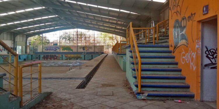 Fotos: Leobardo García Reyes // La alberca olímpica de la la Unidad Deportiva El Tequio nunca cumplió con su objetivo.