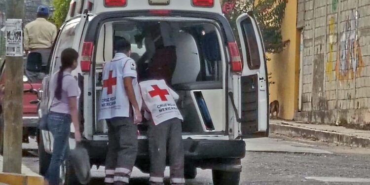 Los heridos fueron atendidos por paramédicos de Cruz Roja Mexicana.