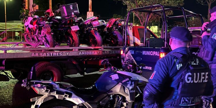 Aseguran cuatro motos en operativo