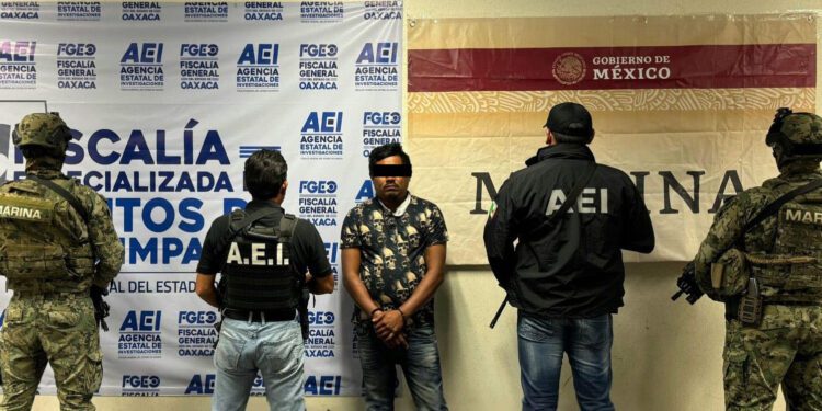 Cazan a “La Parka” y desmantelan red de distribución de drogas en el Istmo de Tehuantepec