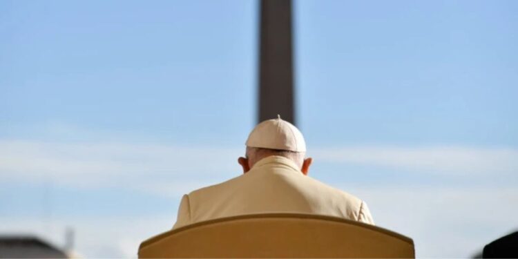 ¿Cómo es el protocolo del Vaticano, si fallece el Papa?