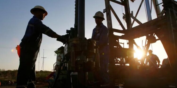 Proyectan exploración de pozos petroleros en Oaxaca