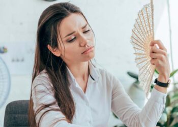 Prohíben cafeteras, microondas, ventiladores y más en oficinas para ahorrar energía