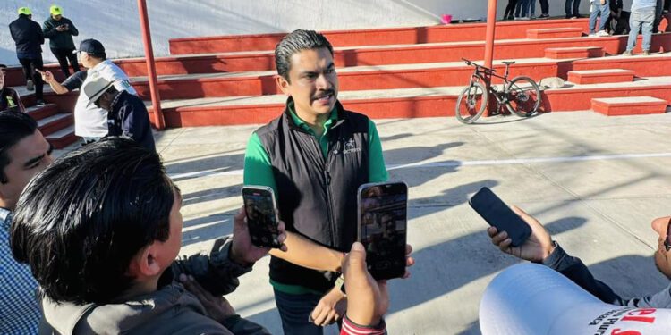 Niega Chagoya despidos; recibe deuda por 200 mdp