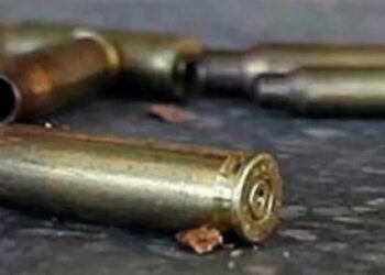 Se reportó que tres personas perdieron la vida por disparos de arma de fuego y una más se encuentra desaparecida.