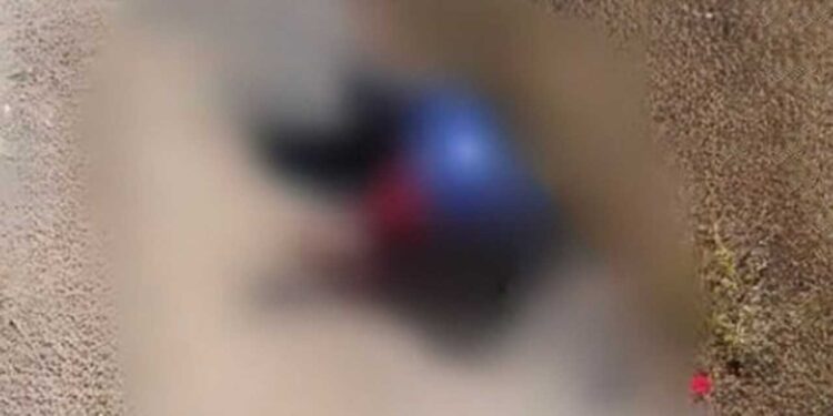 Familiares retiraron el cuerpo de un masculino antes de la llegada de las autoridades