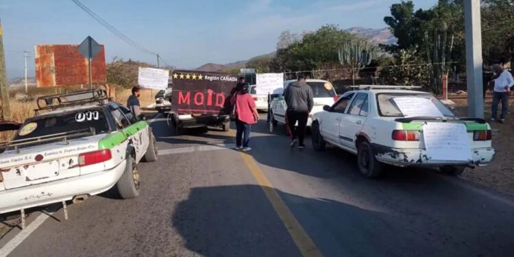 Foto: internet // Los dirigentes de la organización social han pretendido utilizar los bloqueos como chantaje para exigir un techo presupuestal y que se cumpla su pliego petitorio.