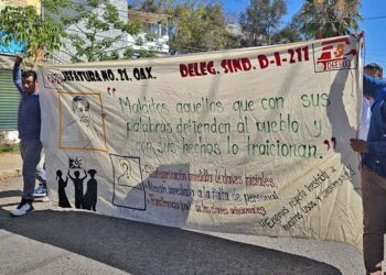 Foto: redes sociales // Demandan la recategorización de claves de promotores de educación a docentes, el equipamiento a jefaturas de supervisión, reconocimientos de ascensos a directivos por vía democrática, entre otras demandas.