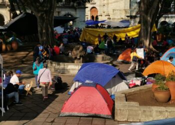 Inicia Sección 22 paro de labores de 48 horas