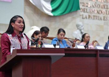 Foto: Luis Alberto Cruz // Yesenia Nolasco Ramírez, titular de Semovi, dijo que solo el 27% de automovilistas han cumplido con el pago de la Tenencia 2025 y canje de placas.