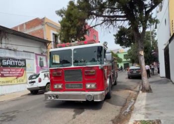 VIDEO | Alarma por incendio en Centro Histórico; la causa, una olla de comida olvidada en la lumbre