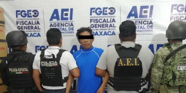 Por machetear a muerte a un hombre detienen a “La Changuita” en San Pedro Mixtepec