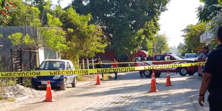 Ejecutan a hombre en la colonia Aeropuerto de Puerto Escondido