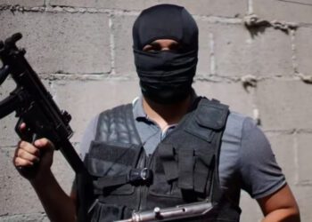 Extraditan a “El Niño Popis” a EE.UU.: Líder de “Los Rojos” acusado de narcotráfico y lavado de dinero