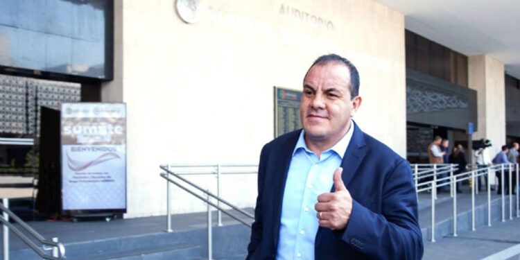 Cuauhtémoc Blanco presenta polémica iniciativa “para defender a los hombres”
