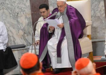 ¿Cómo pasó la noche el Papa? Según el Vaticano, ha descansado bien toda la noche.