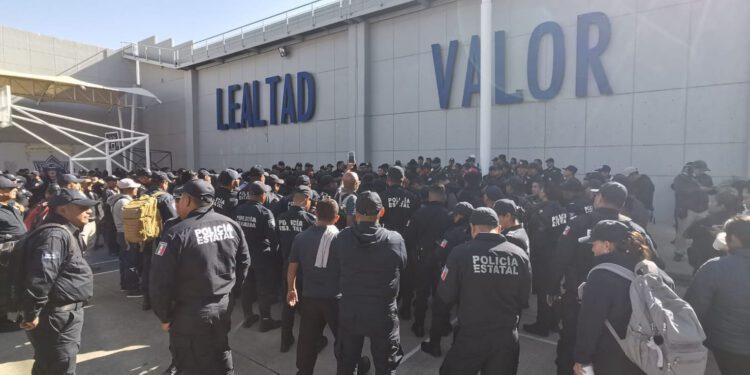 ¿Llegarán a un acuerdo? Receso de 4 horas en las negociaciones por el paro de policías estatales en Oaxaca