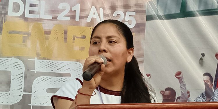 Sección 22 conmemora el Día Internacional de la Lengua Materna en Oaxaca con marcha, mitin y conversatorio