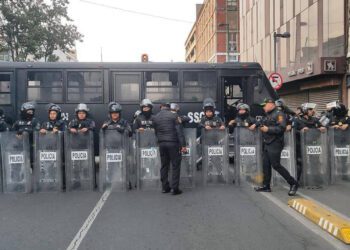 Encapsulan a la S-22 en la Cdmx; “pausa” Sheinbaum la reforma al ISSSTE, la ciudad es un caos