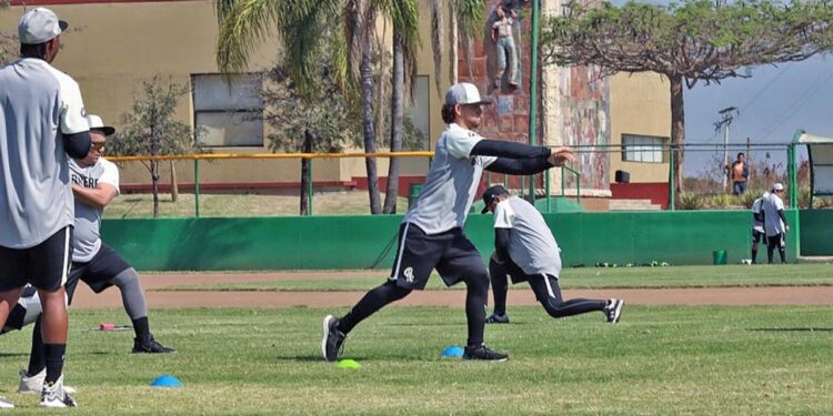 Guerreros de Oaxaca comenzó a entrenar desde hace unos días.