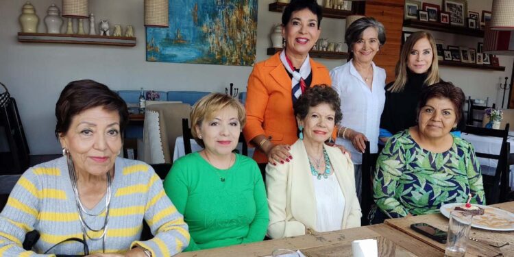 Fotos: Rubén Morales // La celebración tuvo lugar en un restaurante de esta ciudad en donde estuvieron presentes sus amigas.