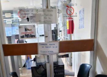 Exigen el cambio de directora, pese a que personal de IMSS-Bienestar ha dicho que será hasta el 1 de abril cuando se valore si existirán cambios en este nosocomio.