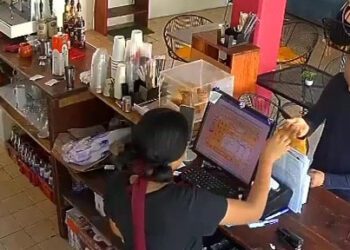 VIDEO| Reportan a estafador de negocios locales en Huatulco