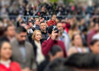 Los pendientes de Murat: deuda, opacidad, desdén morenista; “me han tratado bien”, revira