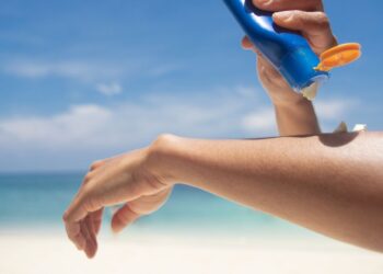 ¿Cómo elegir un buen protector solar? Profeco tiene algunas recomendaciones