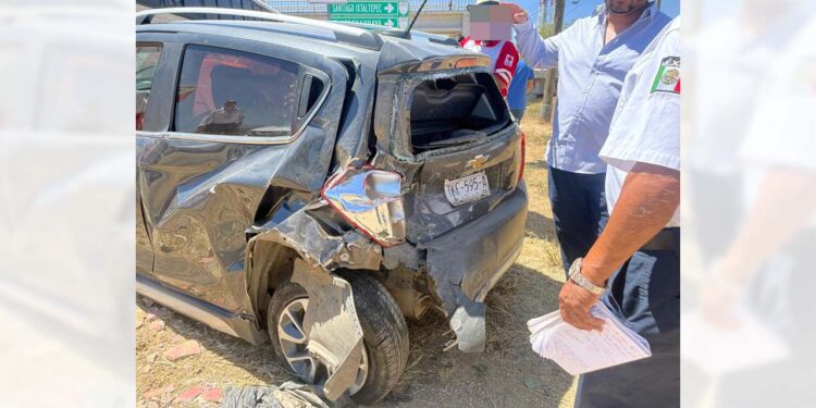 Daños materiales y dos lesionadas dejó el accidente.