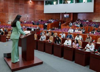Ayer, en el Congreso de Oaxaca se presentó un exhorto para reconocer mujeres indígenas y afromexicanas como legítimas herederas de la tierra.