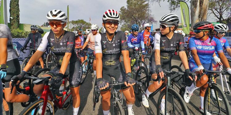 Fotos: Leobardo García Reyes // El equipo femenil Juquilita Cycling tuvo una buena actuación.